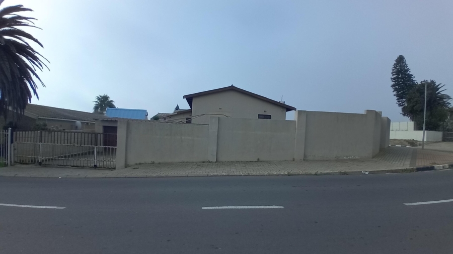7 Bedroom Property for Sale in Saldanha Western Cape